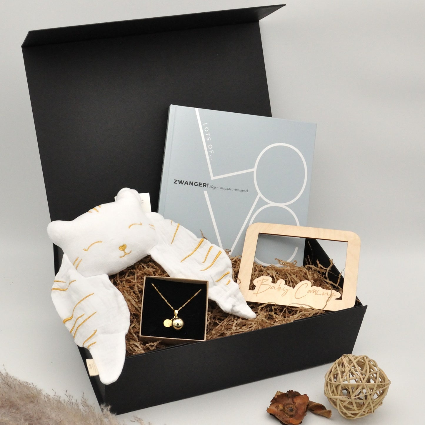Baby Bonding box 'Mia'