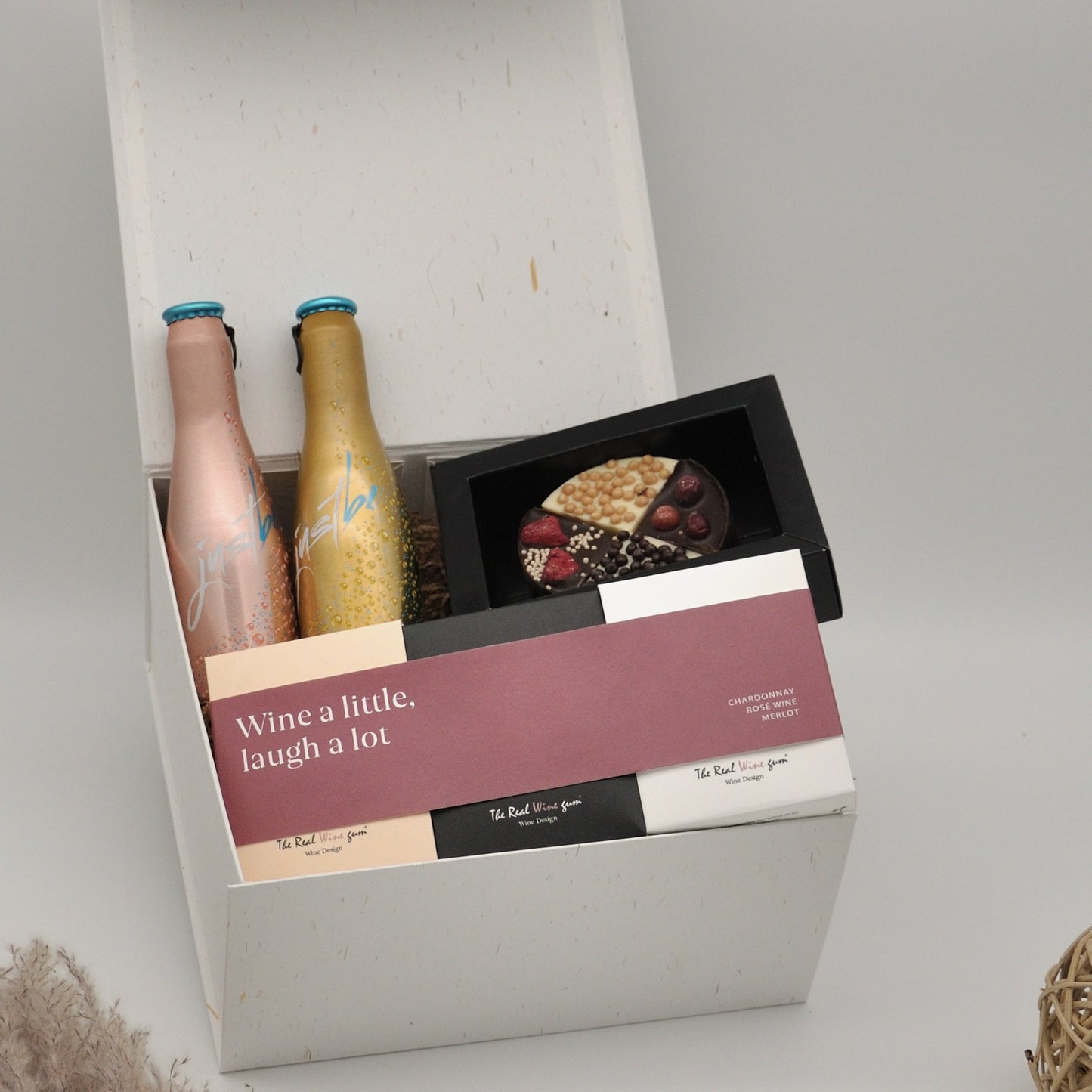 Wine-a-little box